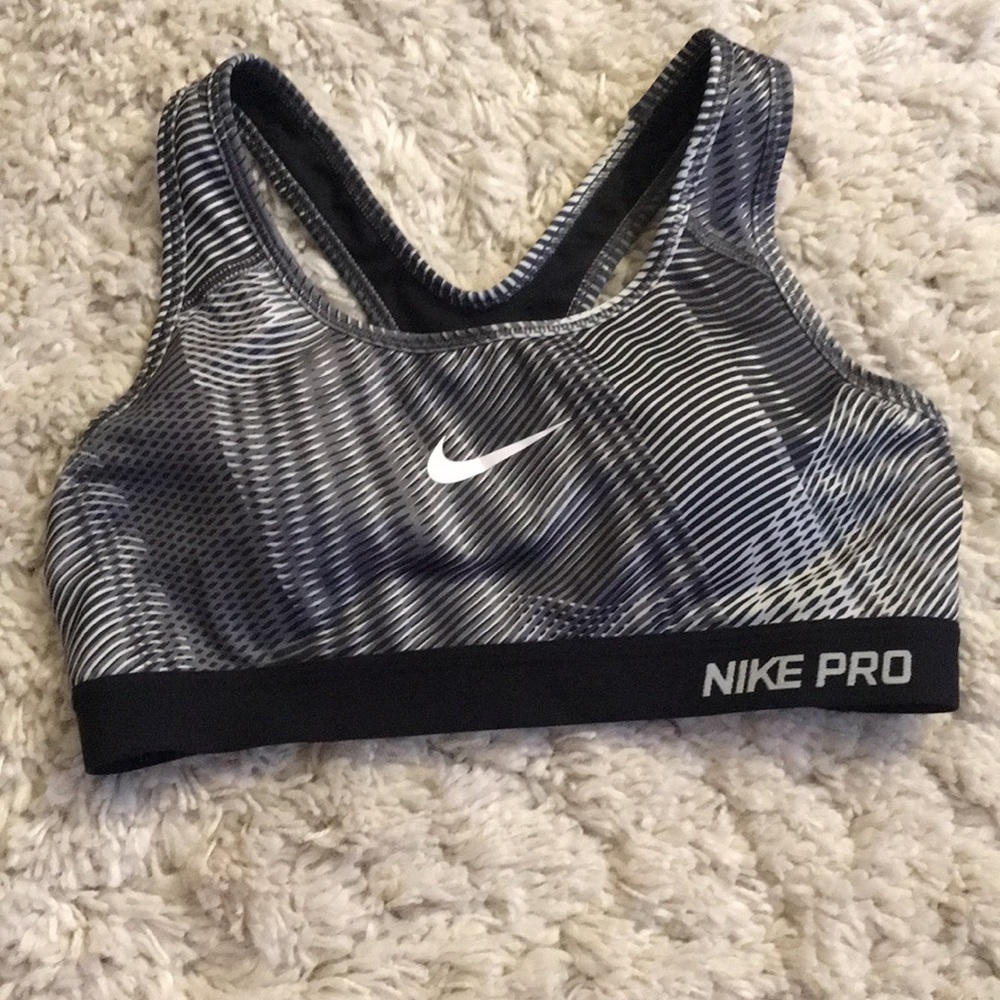 Nike Pro Sports Bra, S